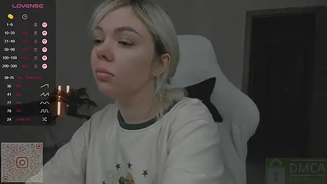 whoa-hoa-hoa-hoa-hoa online show from 09-16-25, 08:37