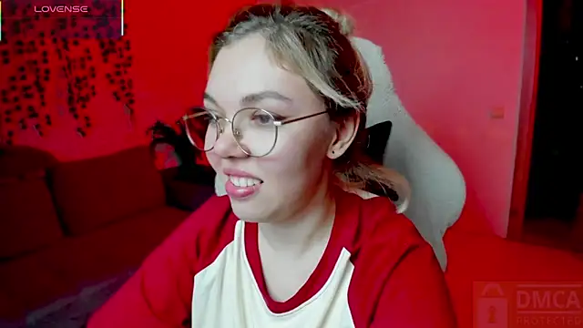 whoa-hoa-hoa-hoa-hoa online show from 11-07-25, 02:28