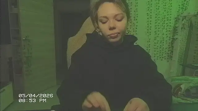 whoa-hoa-hoa-hoa-hoa online show from 05-04-26, 05:53