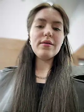 meow girl online show from 03-03-25, 10:06