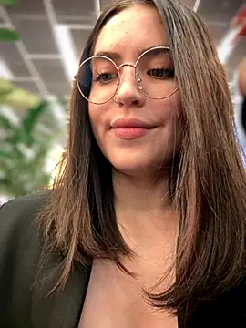 meow girl online show from 09-29-25, 11:48