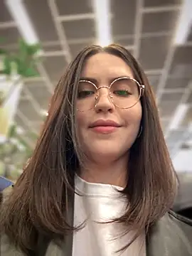 meow girl online show from 10-01-25, 09:59