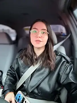 meow girl online show from 11-27-25, 06:59