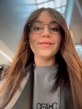 meow girl online show from 02-17-26, 10:01