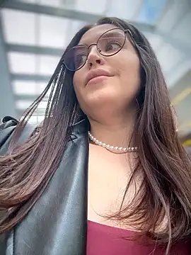 meow girl online show from 05-01-26, 10:53