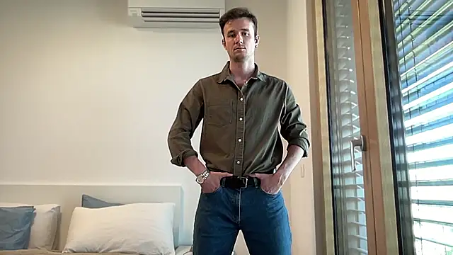 cute mark online show from 06-26-26, 04:33