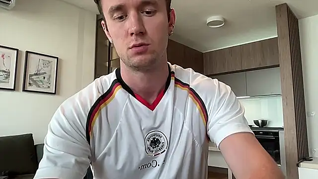 cute mark online show from 07-16-26, 12:55