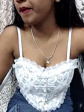 Ishaani 0 online show from 02-16-25, 12:10