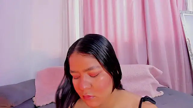 HayamiKioto online show from 11-11-25, 01:11