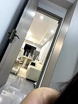 xyebobs online show from 10-28-25, 12:52