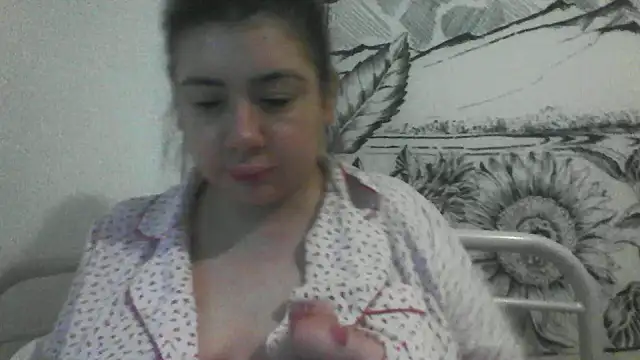 CamilaCherryX online show from 10-04-25, 05:11