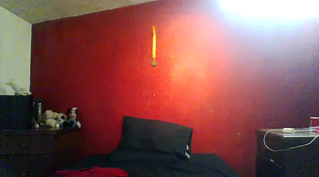 Snapshot of Yasmin_Paez99 chatting on 01-12-25, 05:01 Yasmin Paez99 online show from 01-12-25, 05:01