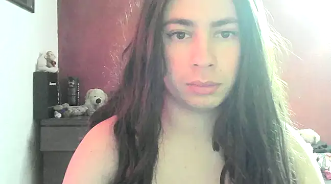 Snapshot of Yasmin_Paez99 chatting on 01-25-25, 08:53 Yasmin Paez99 online show from 01-25-25, 08:53