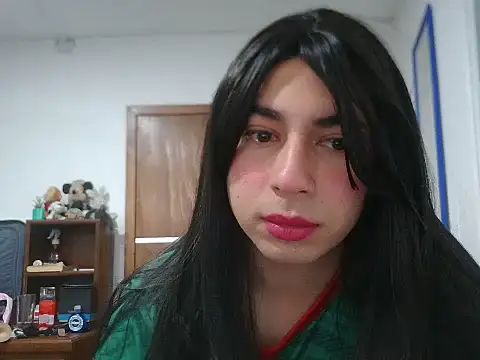 Snapshot of Yasmin_Paez99 chatting on 06-12-26, 08:19 Yasmin Paez99 online show from 06-12-26, 08:19