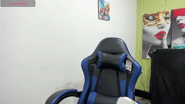 zoe connor19 online show from 03-02-26, 08:59