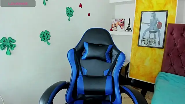 zoe connor19 online show from 03-27-26, 08:41