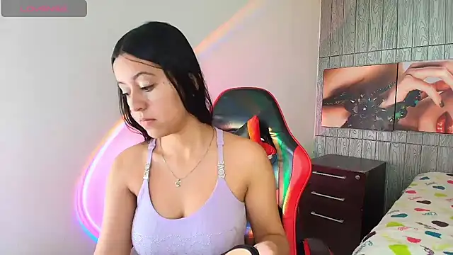 zoe connor19 online show from 03-30-26, 08:21