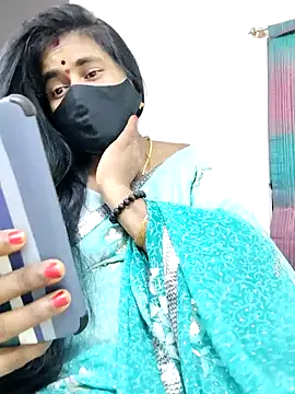 Snapshot of Tamilrojanew chatting on 09-08-25, 04:50 Tamilrojanew online show from 09-08-25, 04:50