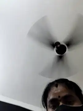 Snapshot of Tamilrojanew chatting on 09-11-25, 05:35 Tamilrojanew online show from 09-11-25, 05:35