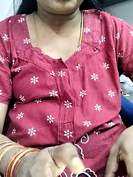 Snapshot of Tamilrojanew chatting on 09-30-25, 08:08 Tamilrojanew online show from 09-30-25, 08:08