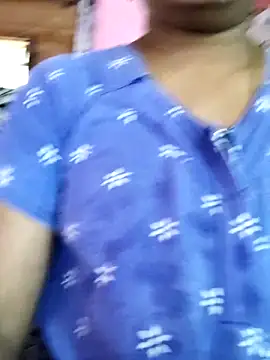 Snapshot of Tamilrojanew chatting on 10-23-25, 03:50 Tamilrojanew online show from 10-23-25, 03:50