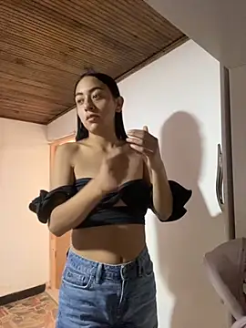 Little aphrodite online show from 02-28-26, 07:59