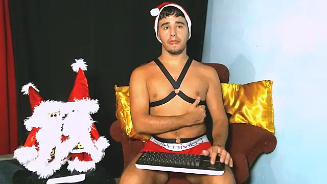 Snapshot of beautiful_james chatting on 12-02-24, 12:41 beautiful james online show from 12-02-24, 12:41