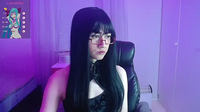 lewd pillows online show from 02-03-25, 06:17