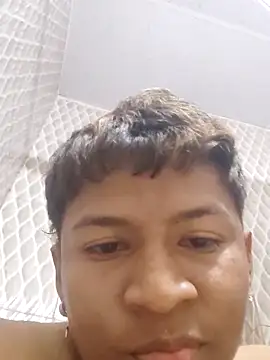 Snapshot of Tu_papi_69_ chatting on 09-26-25, 06:34 Tu papi 69 online show from 09-26-25, 06:34