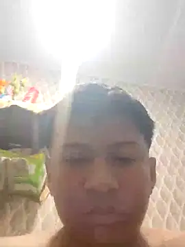 Snapshot of Tu_papi_69_ chatting on 10-03-25, 02:30 Tu papi 69 online show from 10-03-25, 02:30