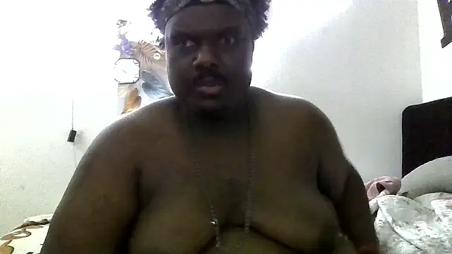 Snapshot of BigBossaNova69 chatting on 01-18-26, 11:03 BigBossaNova69 online show from 01-18-26, 11:03