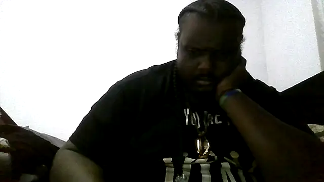 Snapshot of BigBossaNova69 chatting on 06-02-26, 05:31 BigBossaNova69 online show from 06-02-26, 05:31