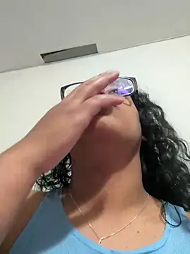 Snapshot of angela_angels_ chatting on 01-06-25, 02:48 angela angels online show from 01-06-25, 02:48