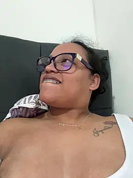 Snapshot of angela_angels_ chatting on 01-12-25, 07:53 angela angels online show from 01-12-25, 07:53