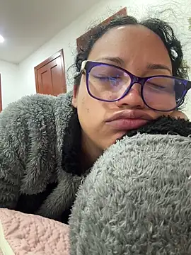 Snapshot of angela_angels_ chatting on 01-21-25, 11:56 angela angels online show from 01-21-25, 11:56