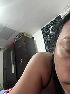 Snapshot of angela_angels_ chatting on 02-02-25, 09:40 angela angels online show from 02-02-25, 09:40