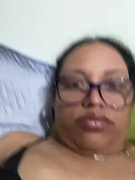 Snapshot of angela_angels_ chatting on 02-02-25, 06:53 angela angels online show from 02-02-25, 06:53