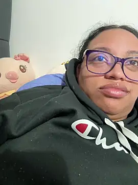 Snapshot of angela_angels_ chatting on 02-09-25, 01:35 angela angels online show from 02-09-25, 01:35