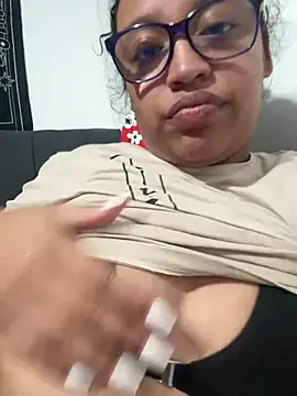 Snapshot of angela_angels_ chatting on 02-23-25, 09:59 angela angels online show from 02-23-25, 09:59