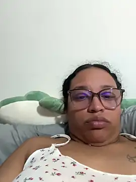 Snapshot of angela_angels_ chatting on 03-16-25, 05:50 angela angels online show from 03-16-25, 05:50