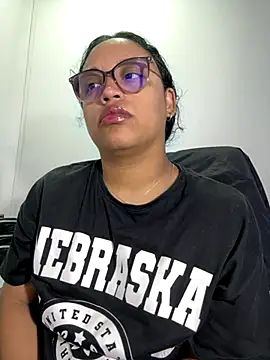 Snapshot of angela_angels_ chatting on 10-20-25, 03:07 angela angels online show from 10-20-25, 03:07