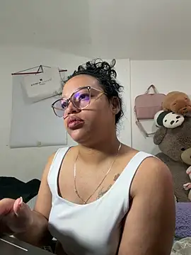 Snapshot of angela_angels_ chatting on 02-22-26, 10:25 angela angels online show from 02-22-26, 10:25