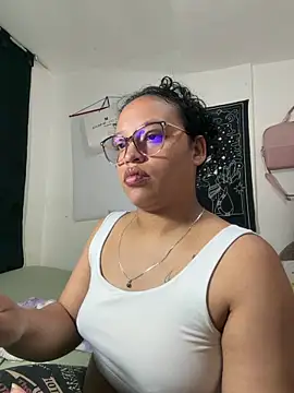 Snapshot of angela_angels_ chatting on 02-22-26, 11:47 angela angels online show from 02-22-26, 11:47