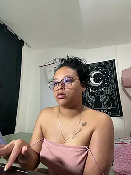 Snapshot of angela_angels_ chatting on 03-01-26, 08:49 angela angels online show from 03-01-26, 08:49