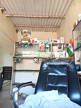 Snapshot of Priynkarani chatting on 11-17-25, 05:02 Priynkarani online show from 11-17-25, 05:02