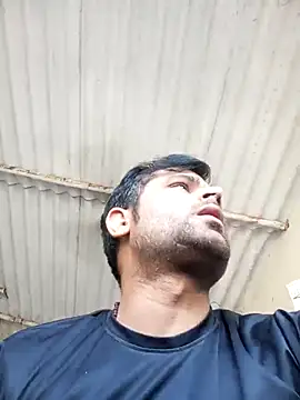 Snapshot of Priynkarani chatting on 12-02-25, 05:57 Priynkarani online show from 12-02-25, 05:57