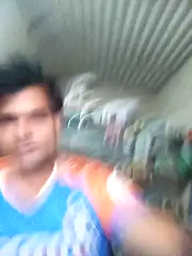 Snapshot of Priynkarani chatting on 02-06-26, 01:14 Priynkarani online show from 02-06-26, 01:14