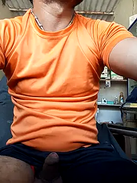 Snapshot of Priynkarani chatting on 03-14-26, 06:19 Priynkarani online show from 03-14-26, 06:19