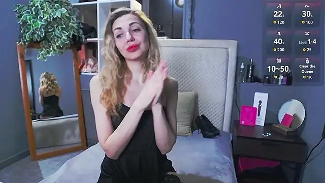 Snapshot of KiraNikson chatting on 03-09-26, 01:20 KiraNikson online show from 03-09-26, 01:20