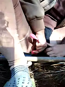 Betty20zx online show from 12-30-24, 12:00